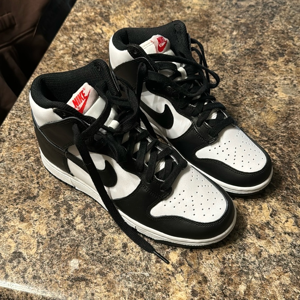Nike High Dunks Women’s